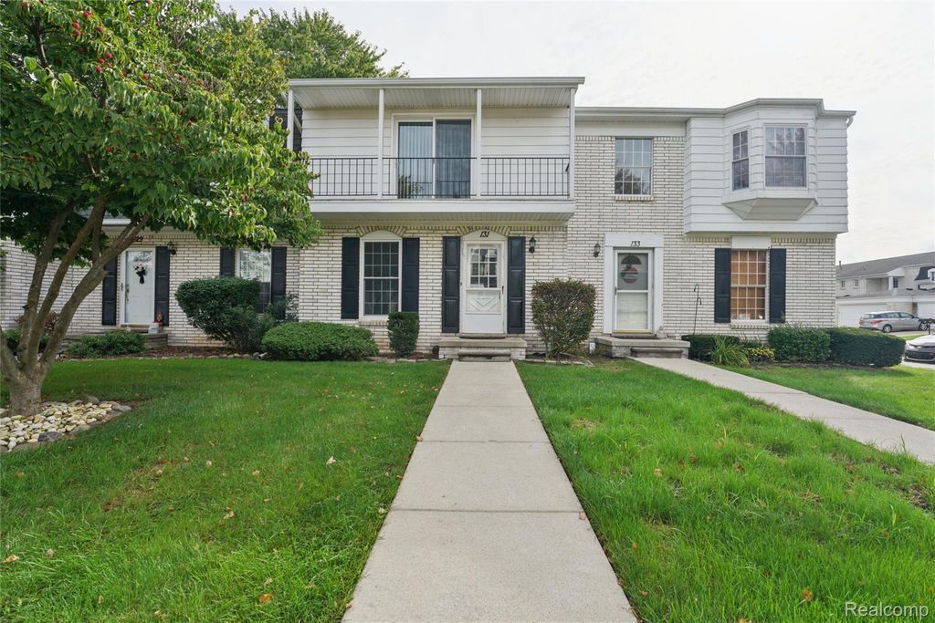 131 Manor Way 1, Rochester Hills