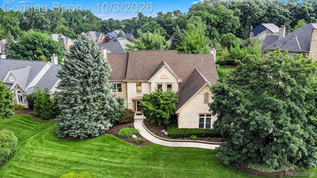 17190 Tall Pines Court, Northville