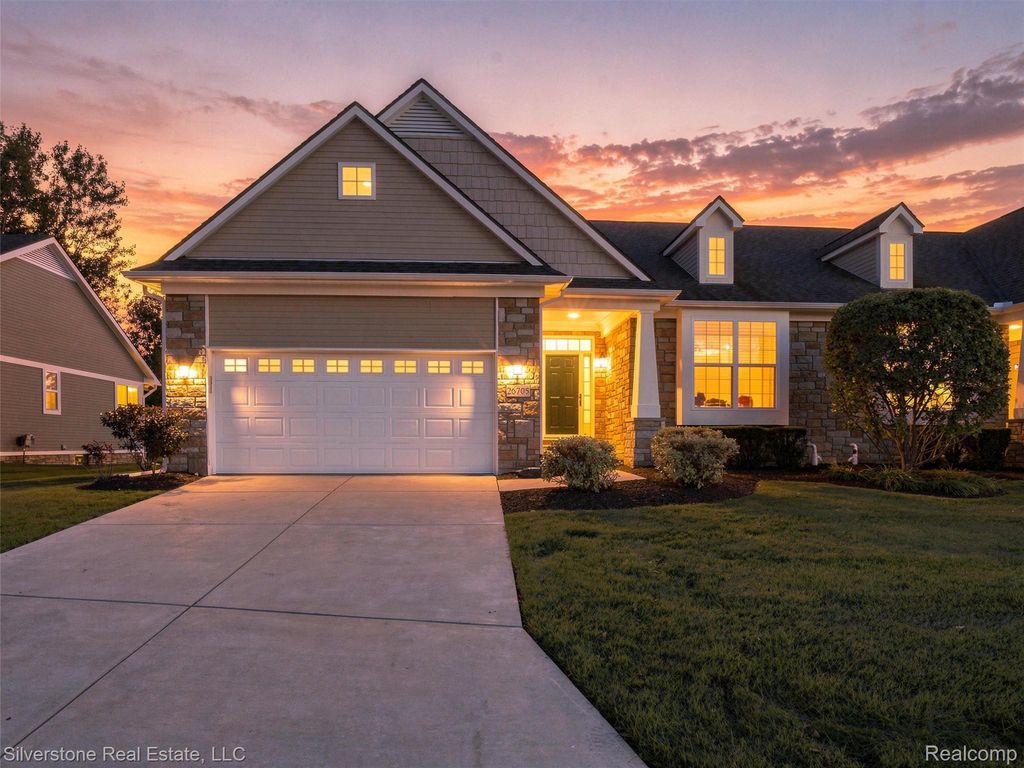 26705 Wilton Court, New Hudson