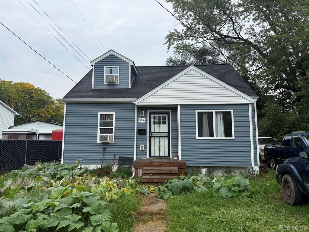 5306 Dupont Street, Flint