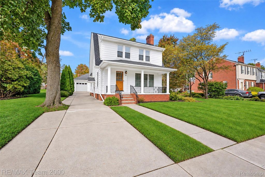 307 Tannahill Street, Dearborn