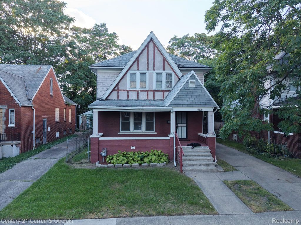 13935 Winthrop St, Detroit