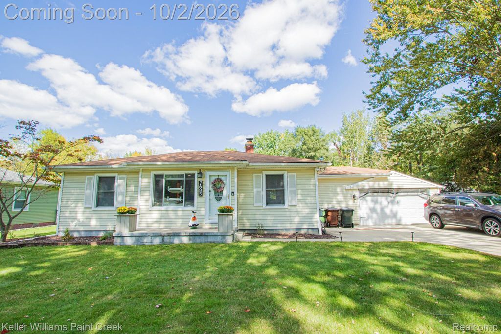 7685 Metz Drive, Shelby Twp