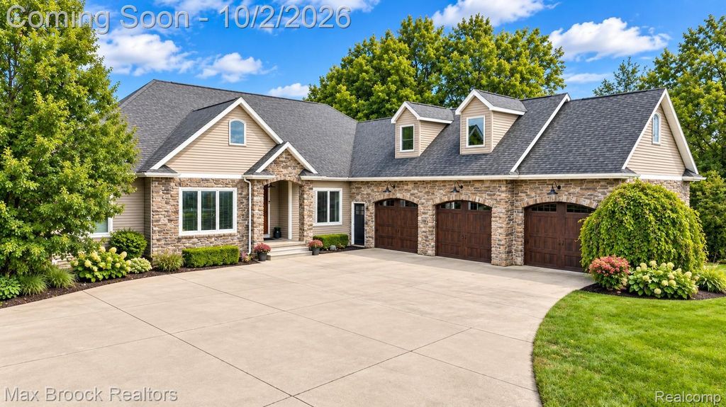 3937 Helens Gate Street, Metamora