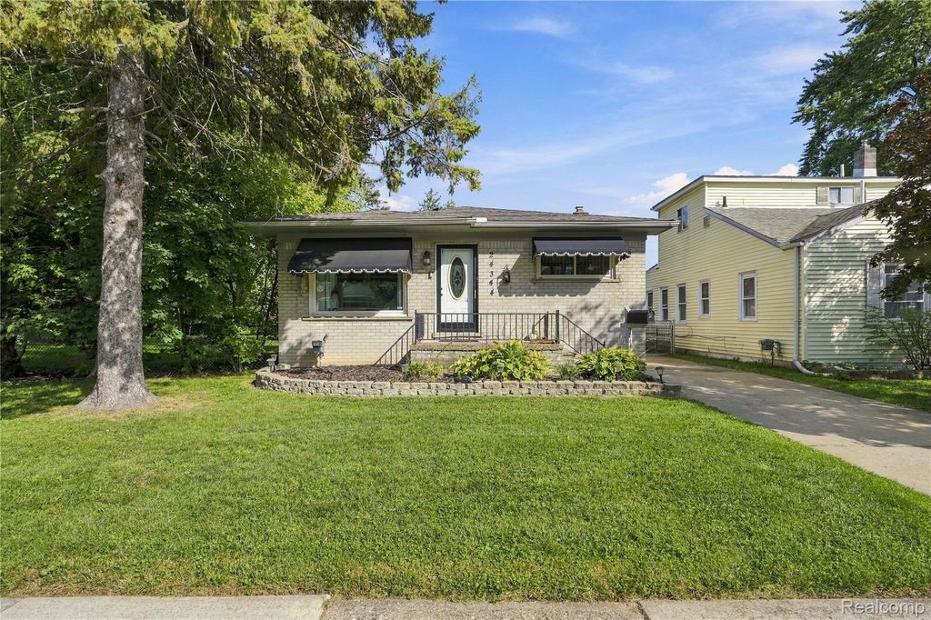 24344 Rosebud Avenue, Eastpointe