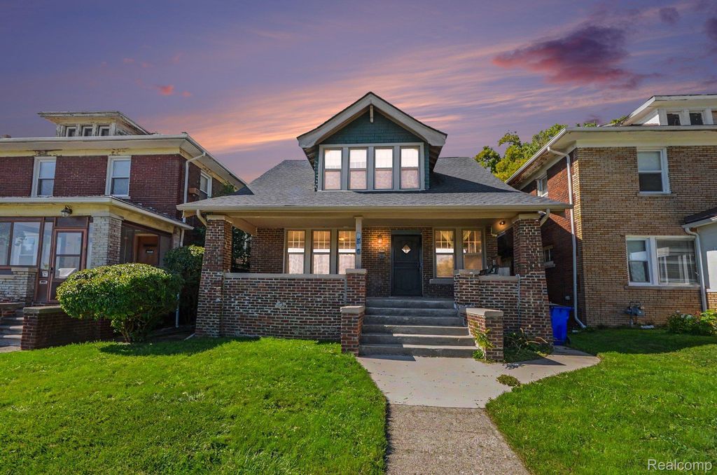 4511 Iroquois Street, Detroit