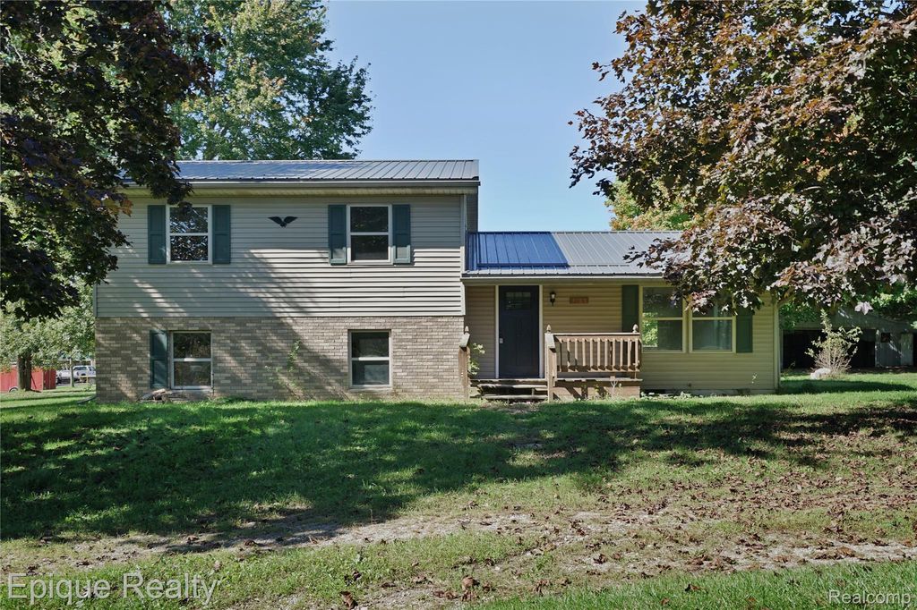 4185 Jones Road, North Branch