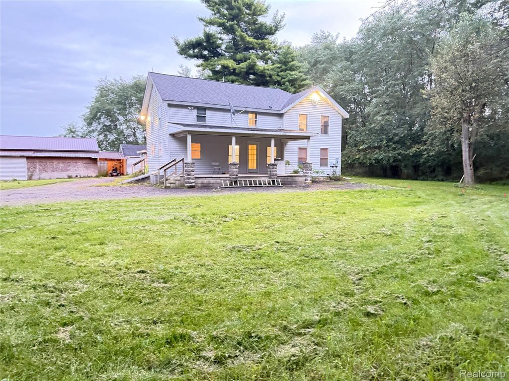 1751 Pierce Road, Quincy