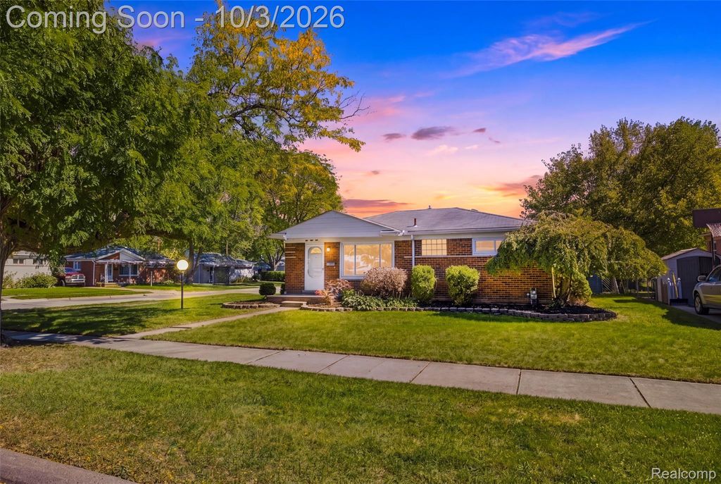 556 Henry Ruff Road, Garden City