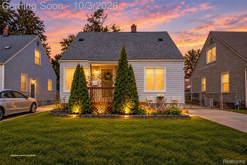 25274 Colgate Street, Dearborn Heights