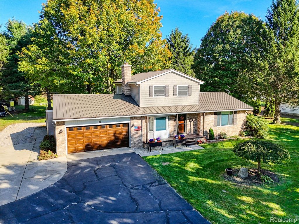 81 Groveland Drive, Howell