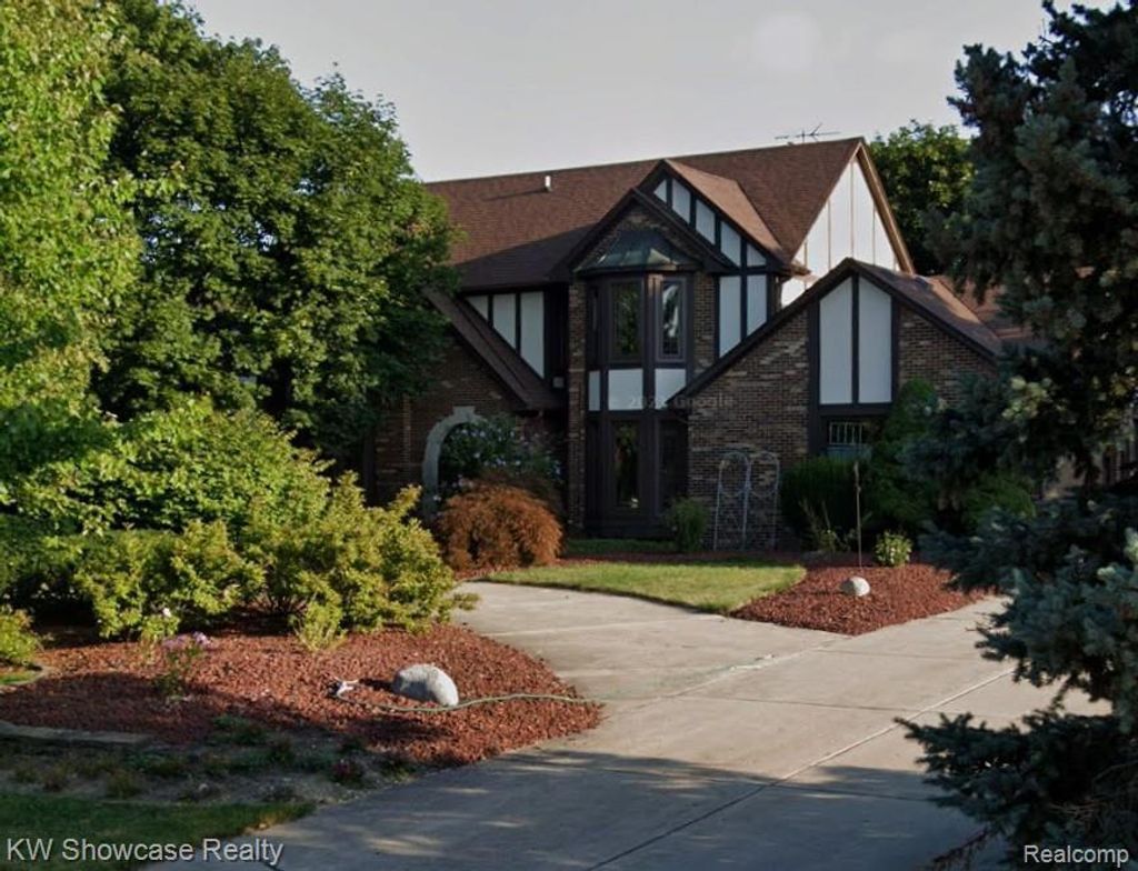 37840 Bradley Drive, Farmington Hills