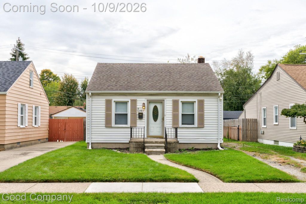 14987 University Street, Allen Park