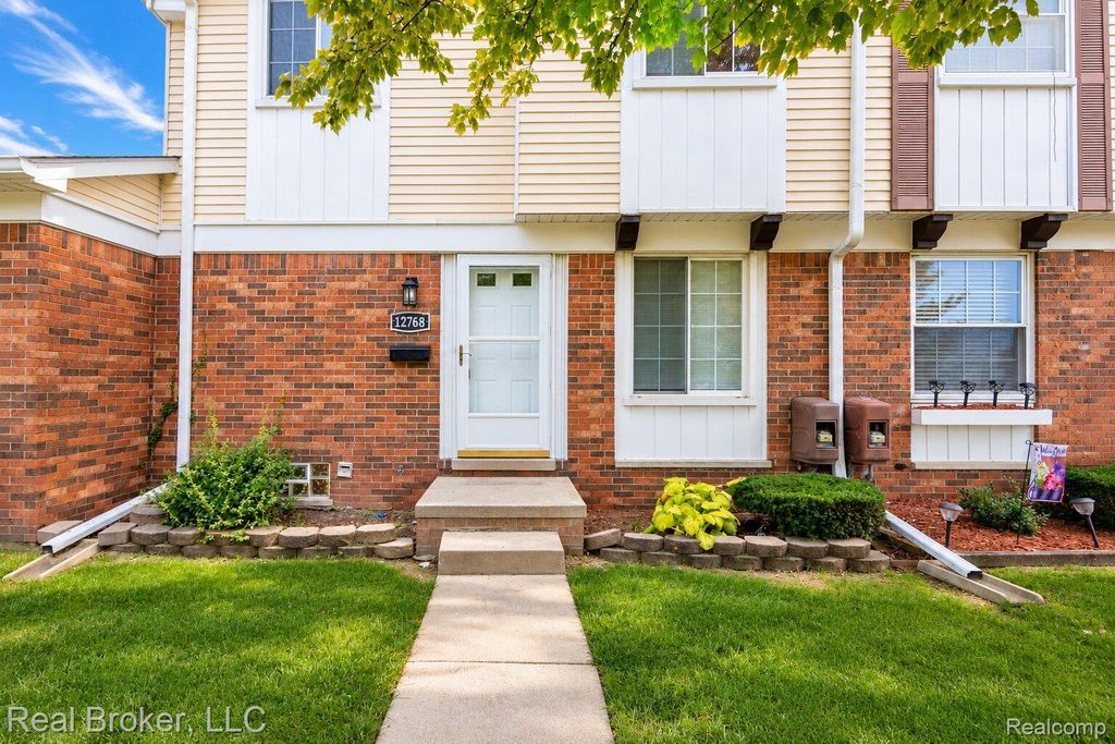 12768 Elaine Drive, Southgate