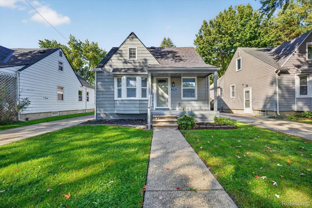 9943 Tecumseh, Redford
