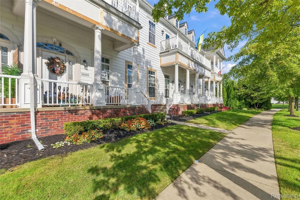 18885 Johannes Street, Macomb