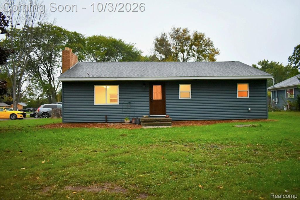 4441 E Court Street, Burton