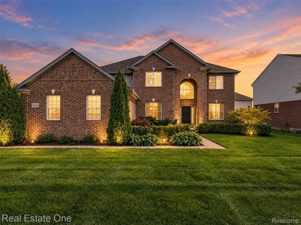 21640 Pine Cone Drive, Macomb