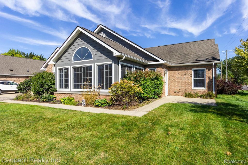 11035 Brookwood, Taylor