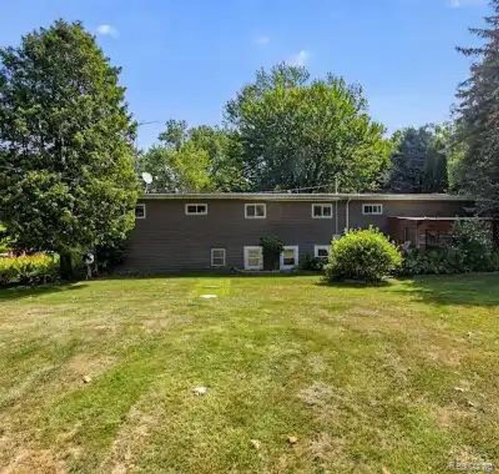 3090 Cemetery Road, Kingston