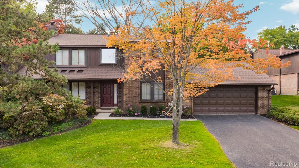 4066 Chablis Street, West Bloomfield charter township