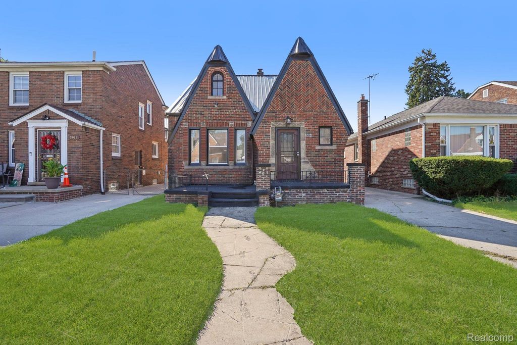 8064 Bliss Street, Detroit