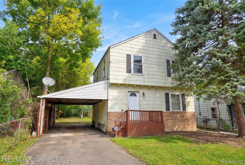1404 Donovan Street, Burton
