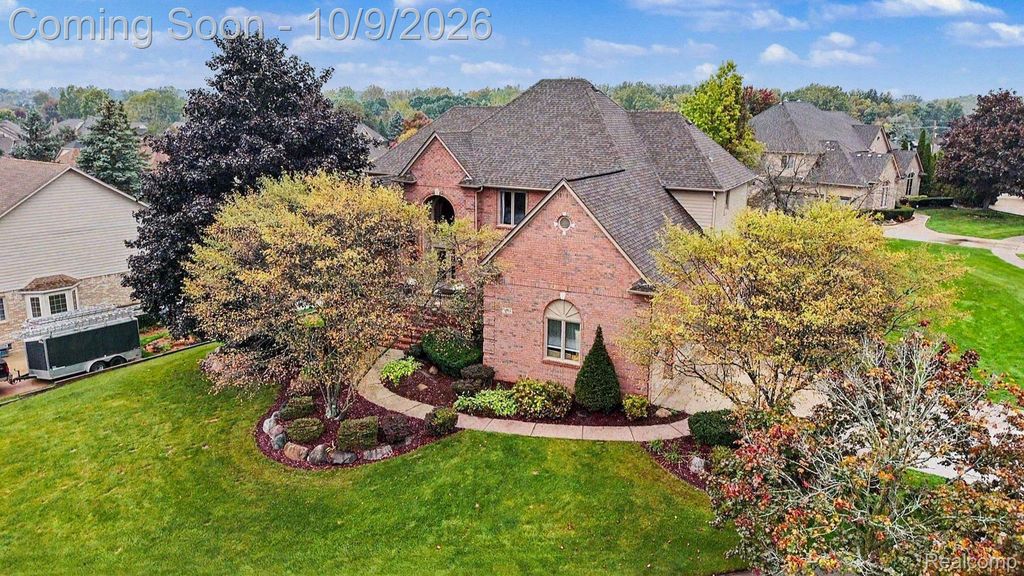 3015 Harrow Way, Shelby Twp