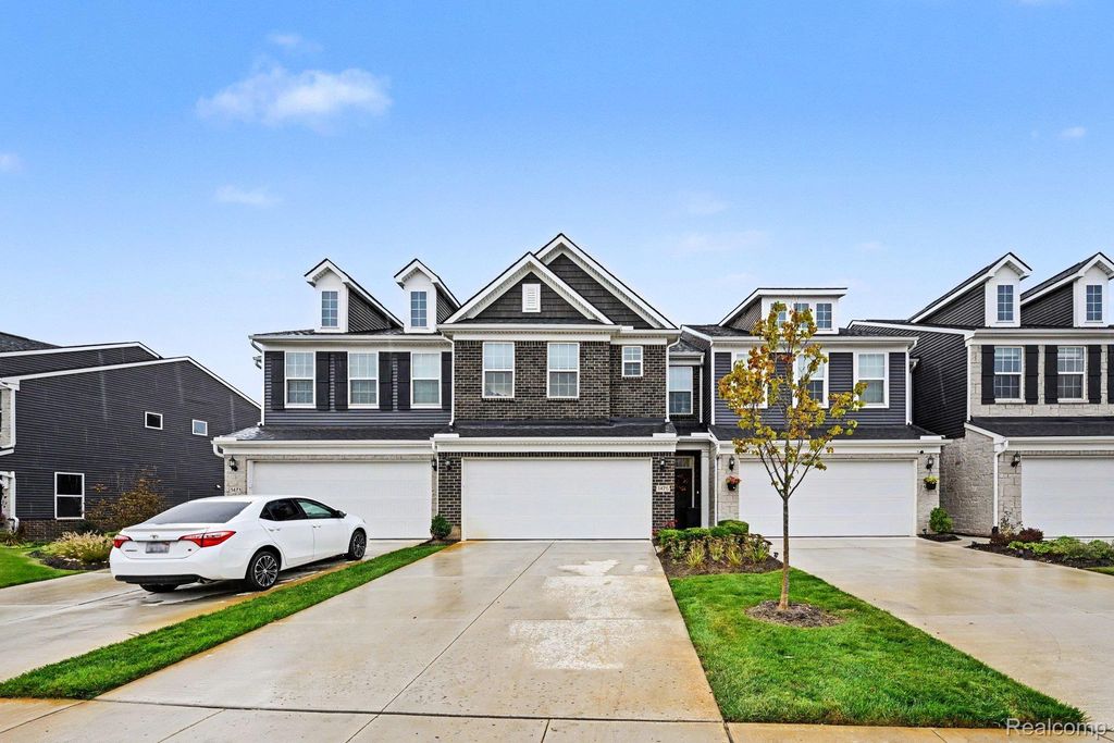 1475 Arcadia Drive, Milford charter township