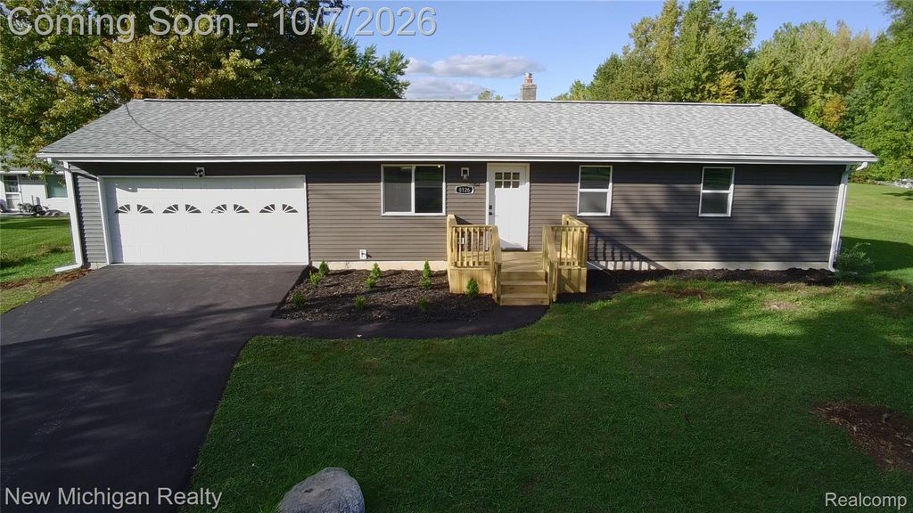 8126 Corunna Road, Flint