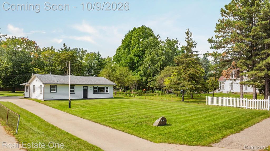 3772 Joslyn Road, Lake Orion