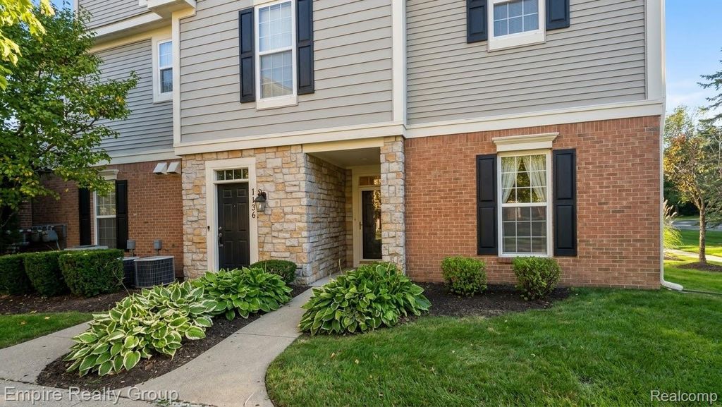 1944 Cedar Valley Drive, Canton charter township
