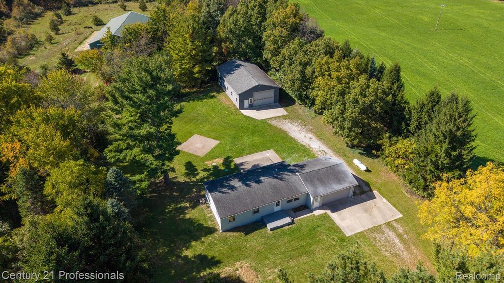 7830 Ernst Road, Manchester