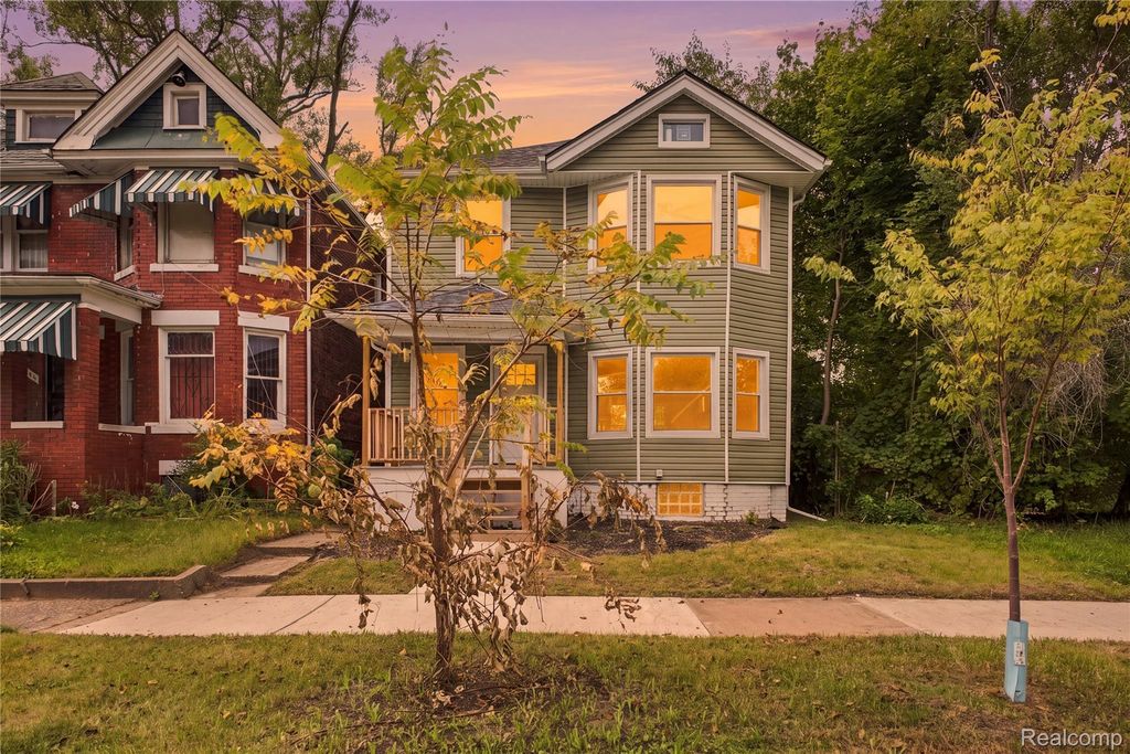 3493 Baldwin Street, Detroit