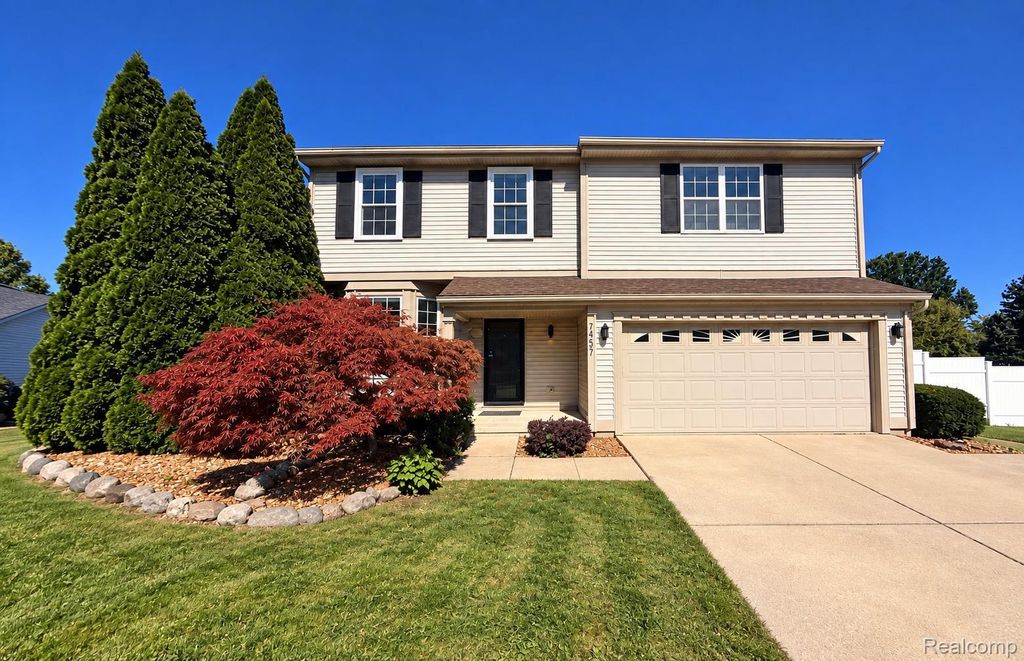7457 Streamwood Drive, Ypsilanti