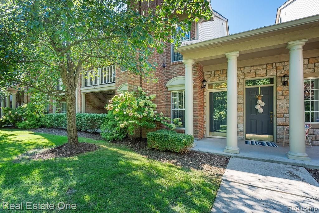 3491 Tremonte Circle S, Rochester
