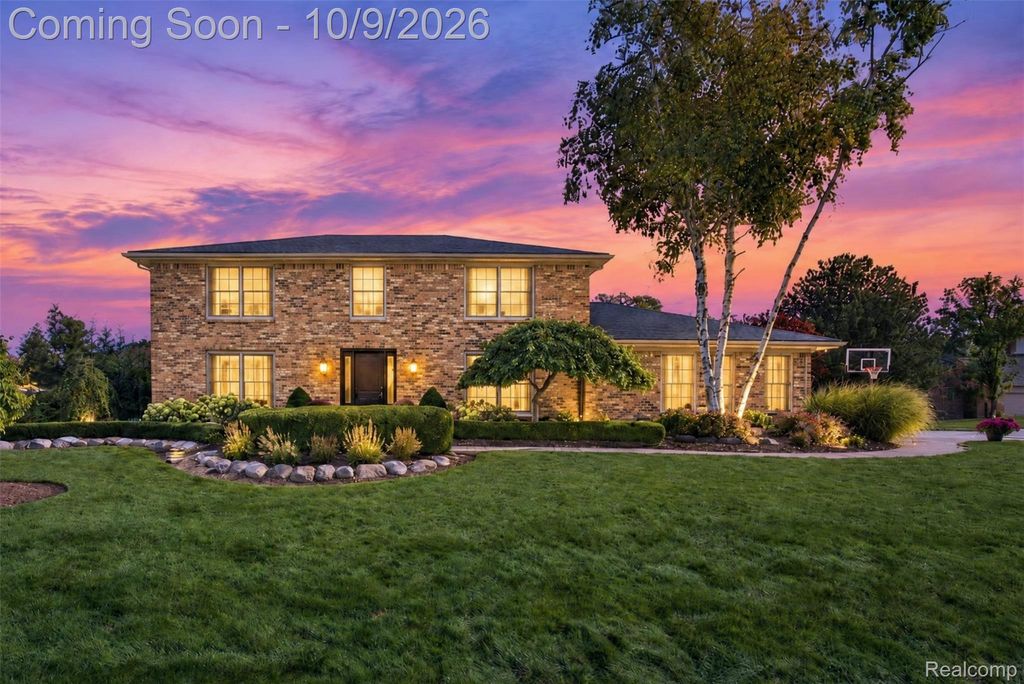 3114 Glengrove Drive, Rochester Hills