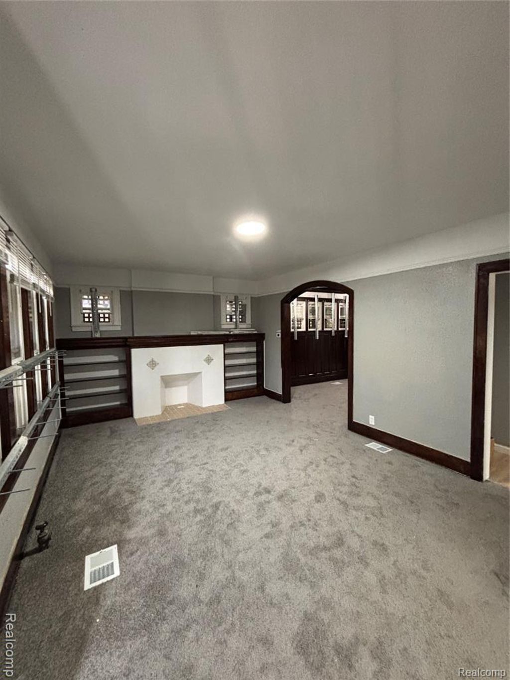 12766 Wilshire Drive, Detroit