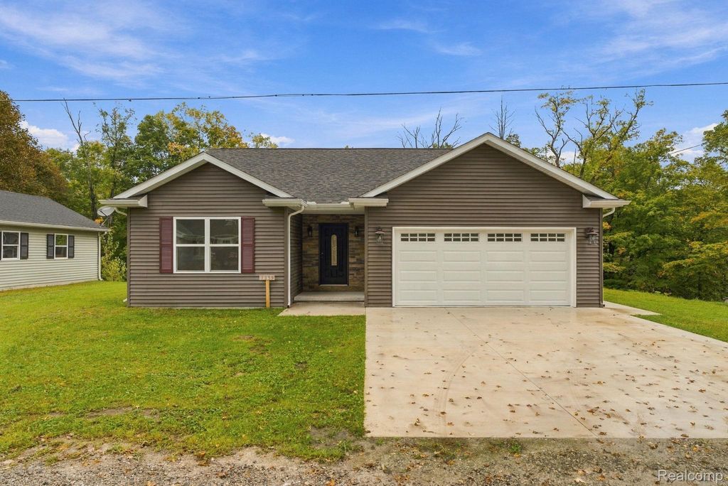 7339 Forest Drive, Lexington