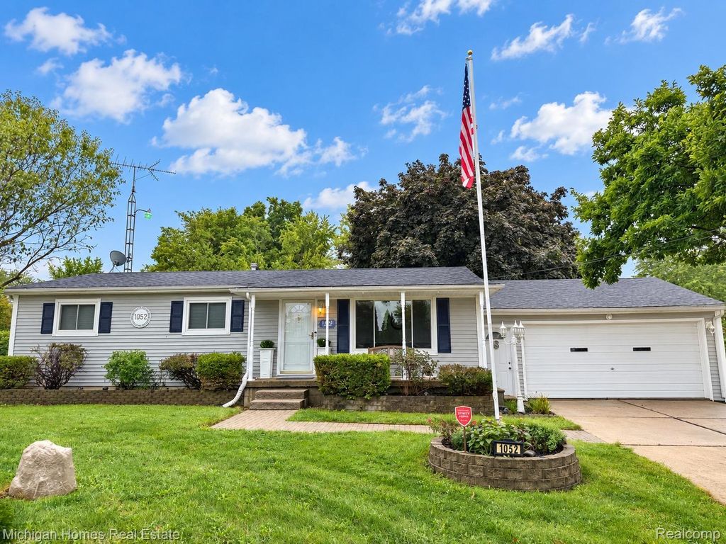 1052 Barbara Street, Grand Blanc