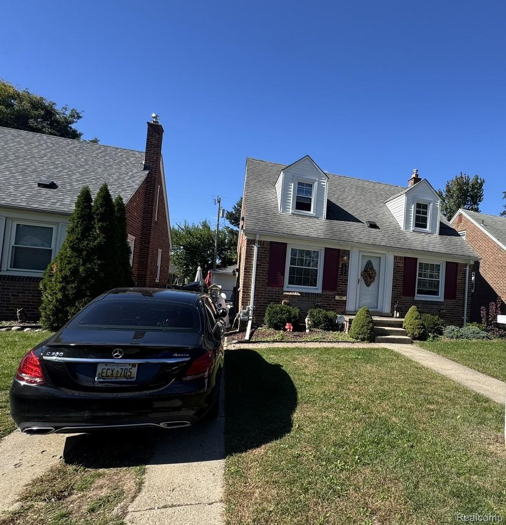 1505 Highview Street, Dearborn