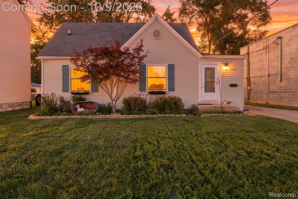 5735 Huron Street, Dearborn Heights