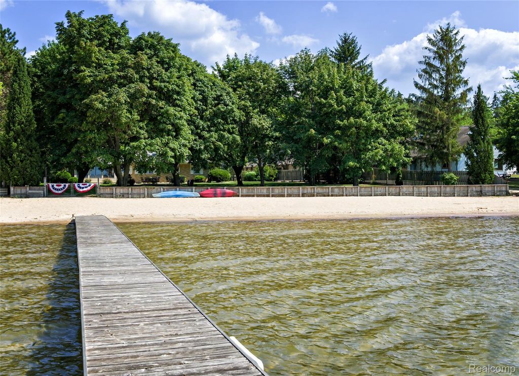 1486 S Lakeshore Drive, Lake City