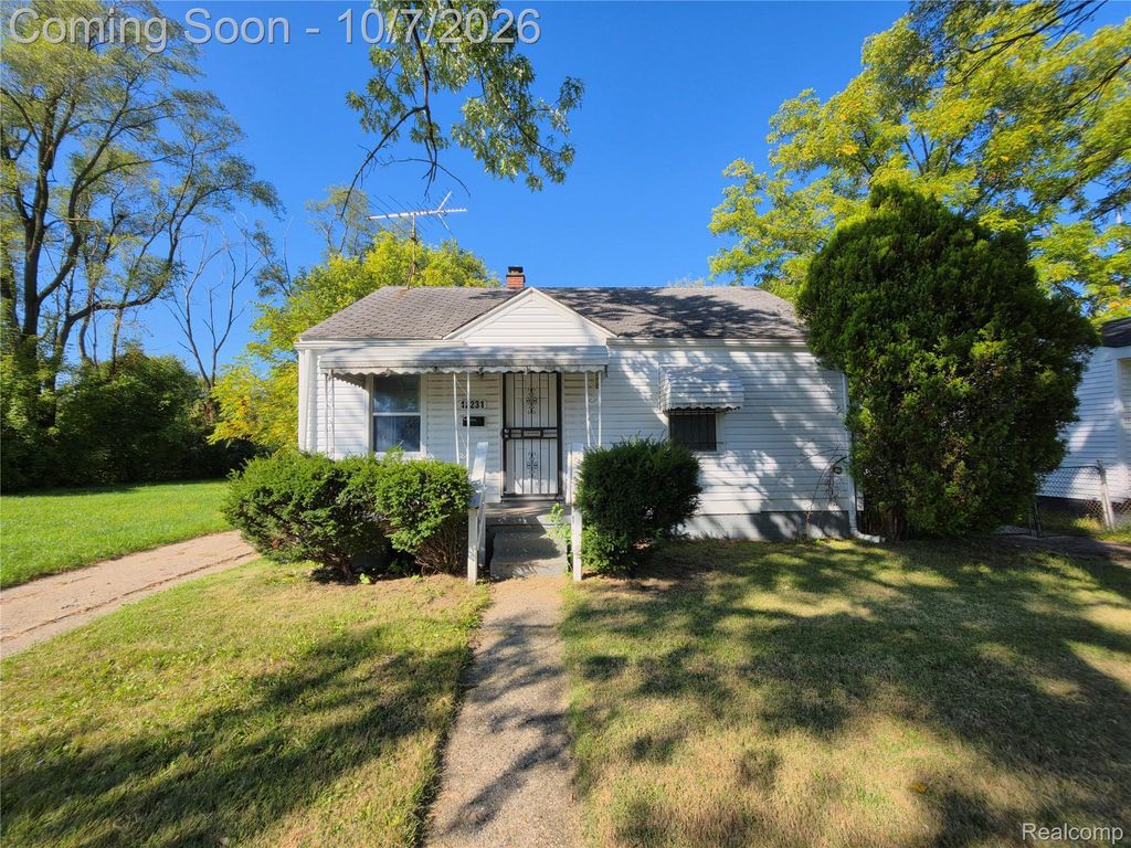 12231 Vaughan Street, Detroit