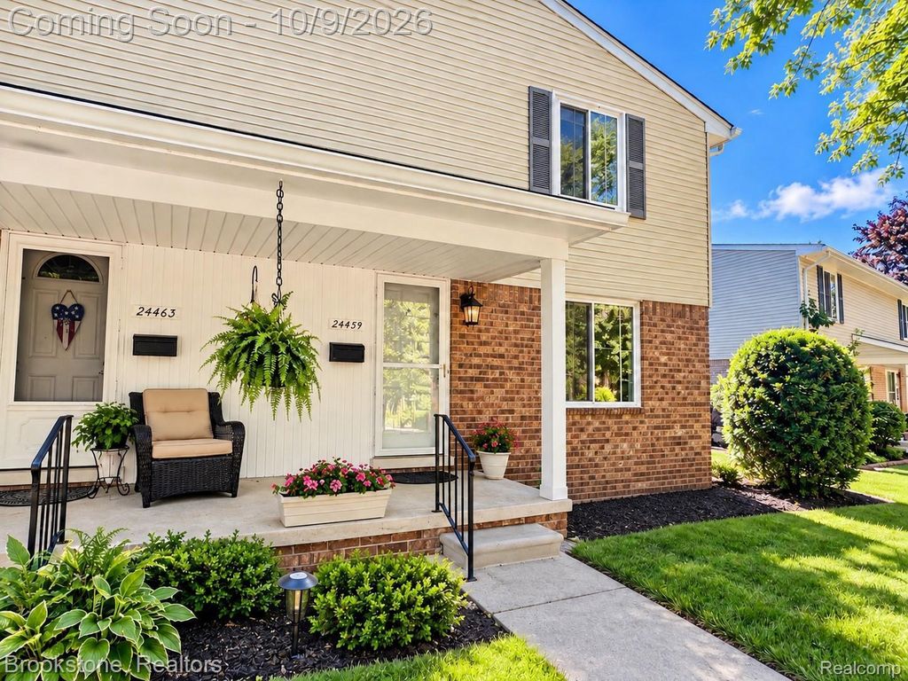 24459 Quad Park Lane, Clinton Twp