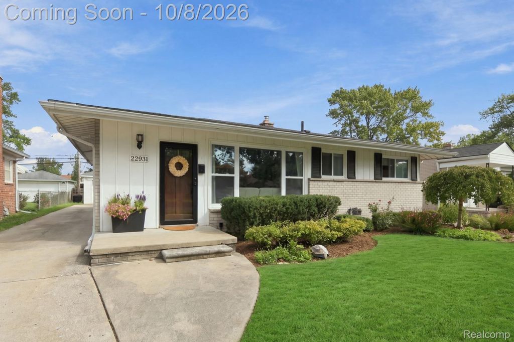 22931 Lingemann Street, St. Clair Shores