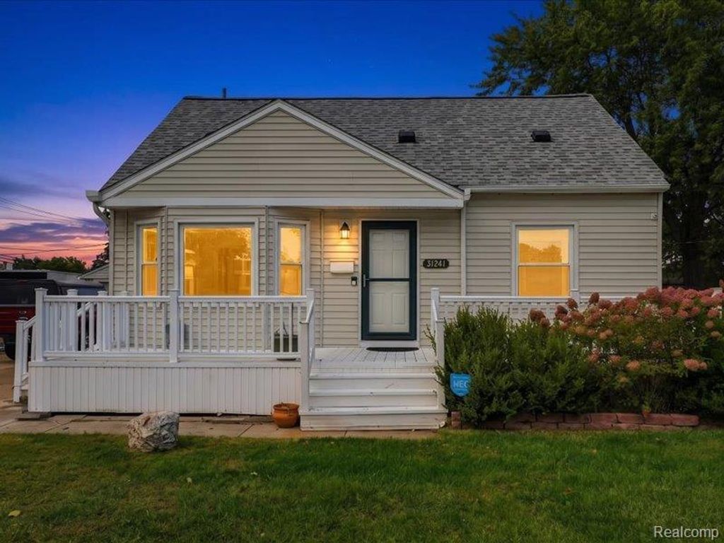 31244 Krauter Avenue, Garden City city