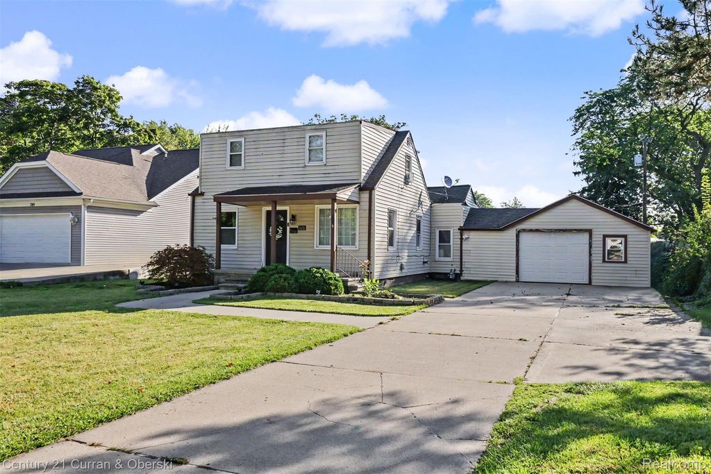3131 Lafayette Drive, Trenton