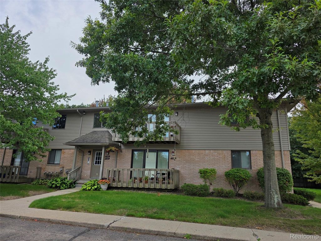 1164 Hillcrest Drive, Oxford