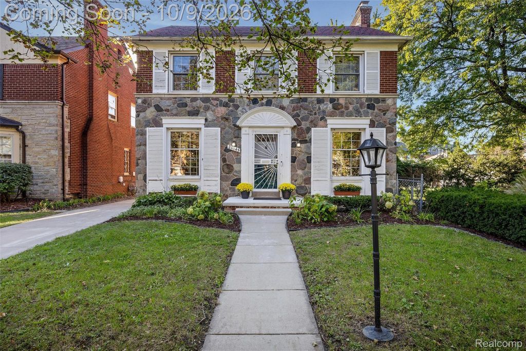 20145 Renfrew Road, Detroit